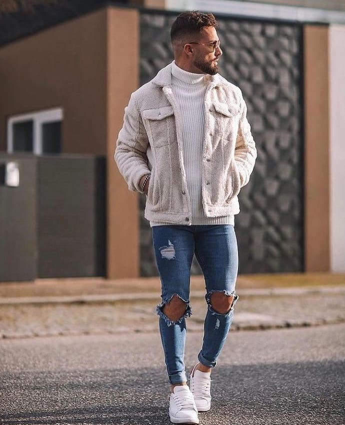 Knee ripped jeans outfits for guys