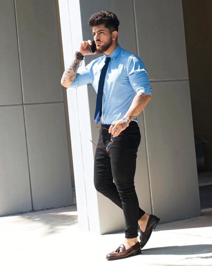 Guy in tassel loafers with jeans