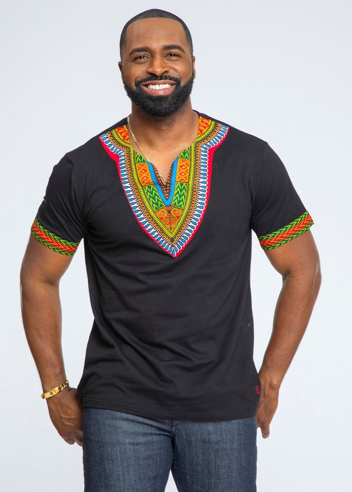 Exotic casual shirts, A guy wearing a Dashiki shirt