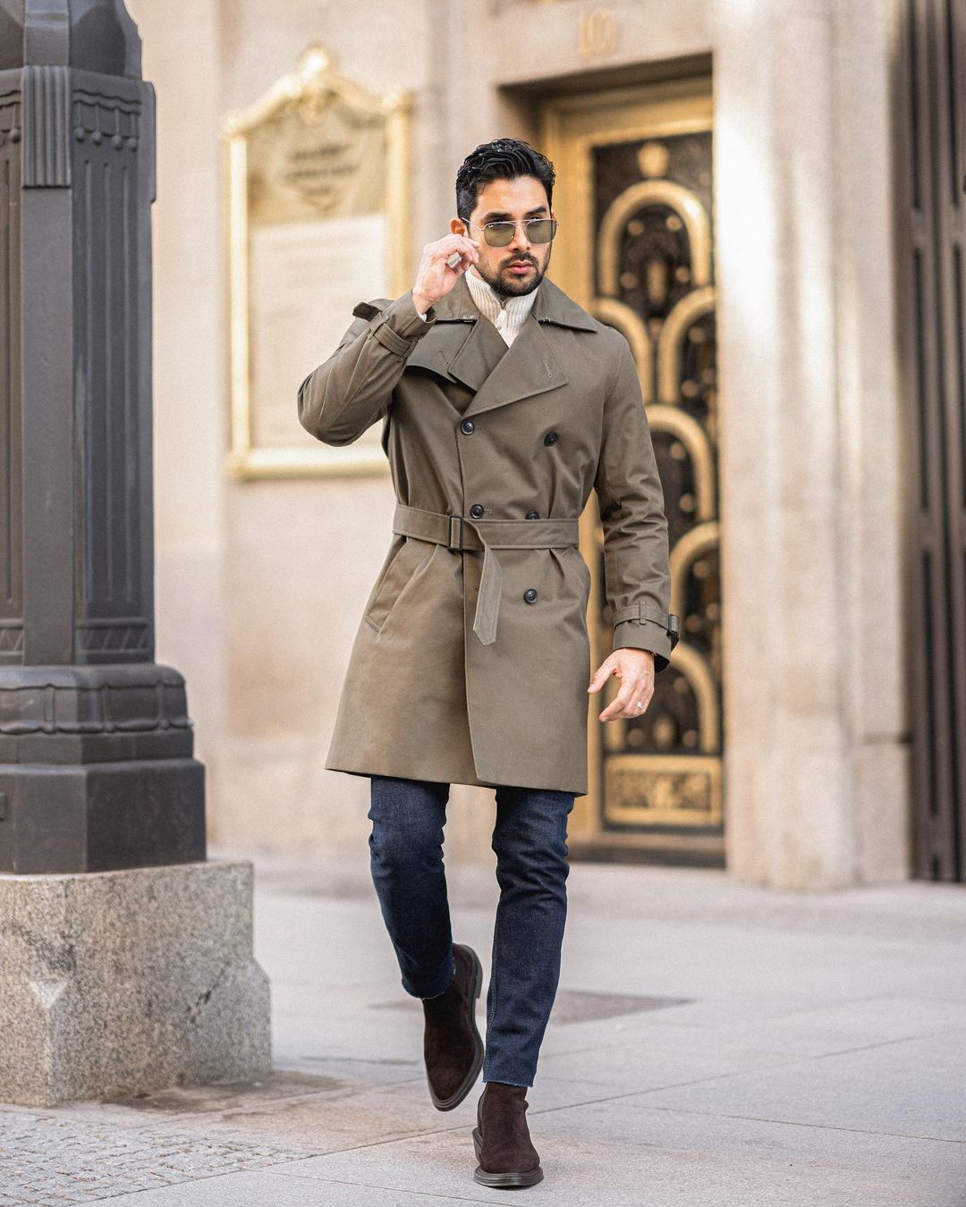 42 voguish ways to style a trench coat outfit for men. - vogueymen.com