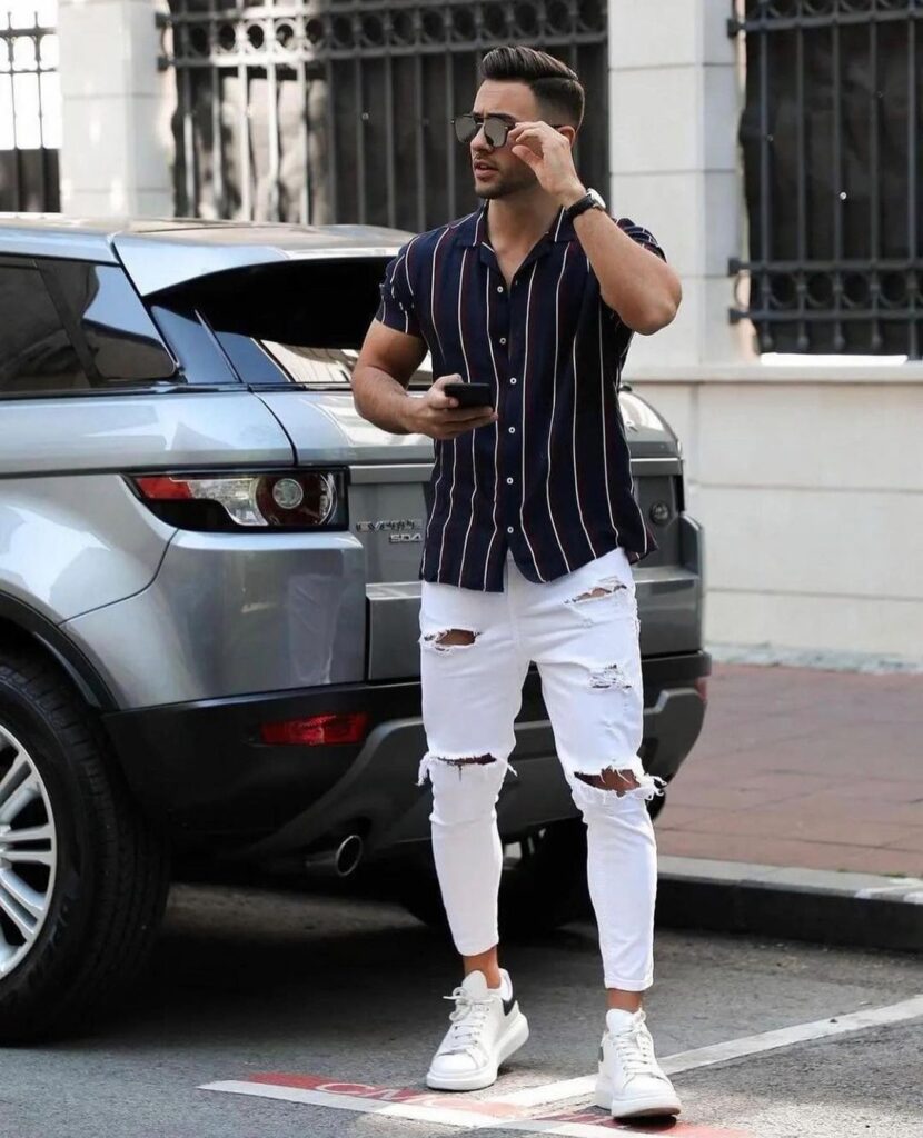Super ripped or extreme ripped jeans outfit ideas for men