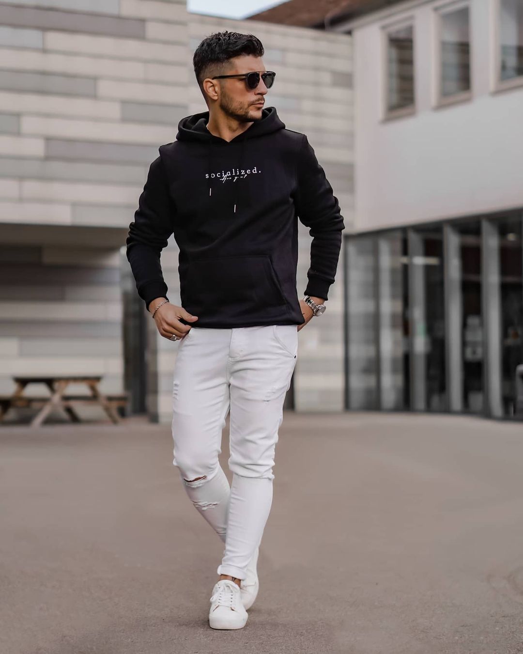 25+ stylish white pants with black tops outfit ideas for men ...