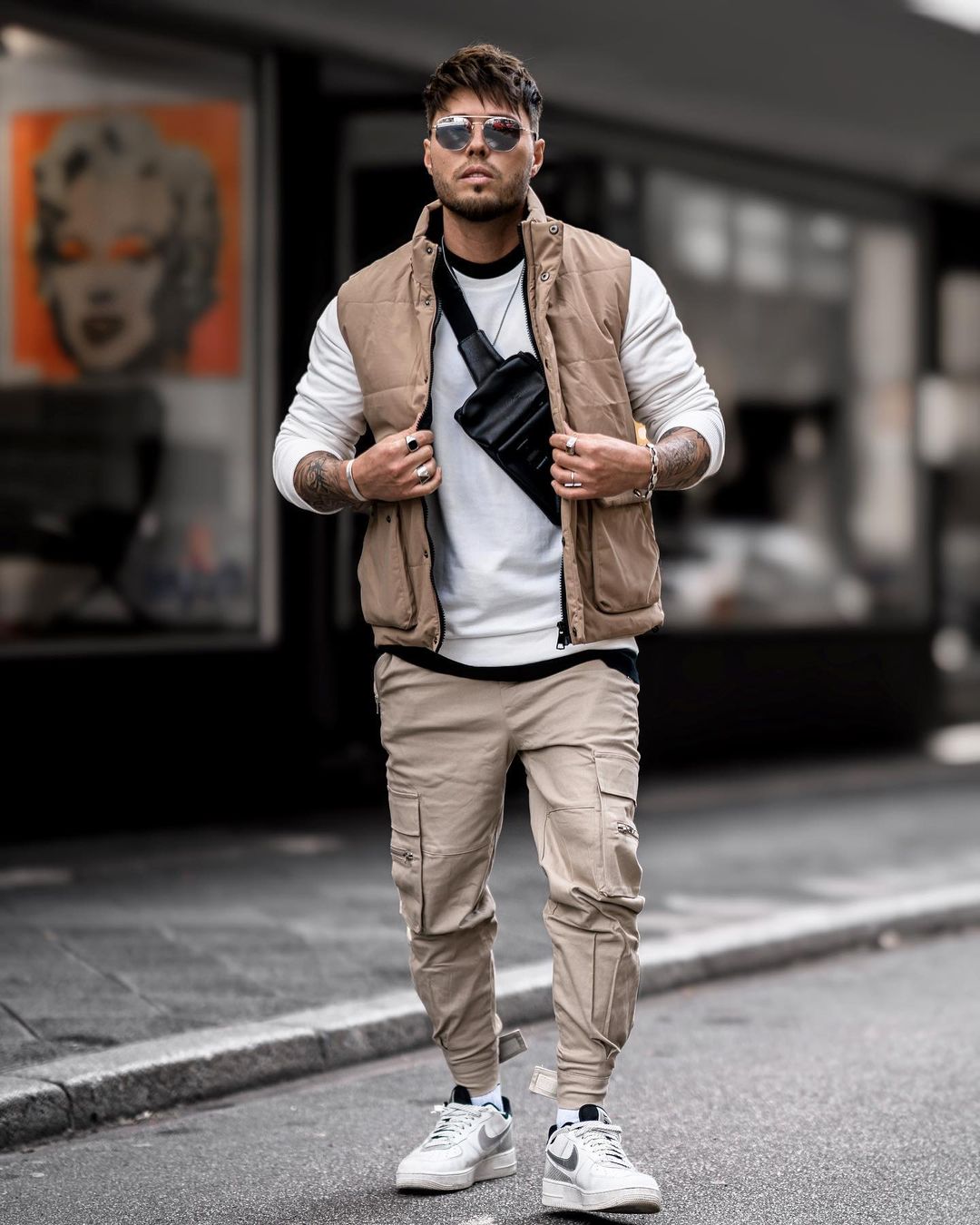 How to wear a puffer vest? 35 voguish puffer vest outfits for guys ...