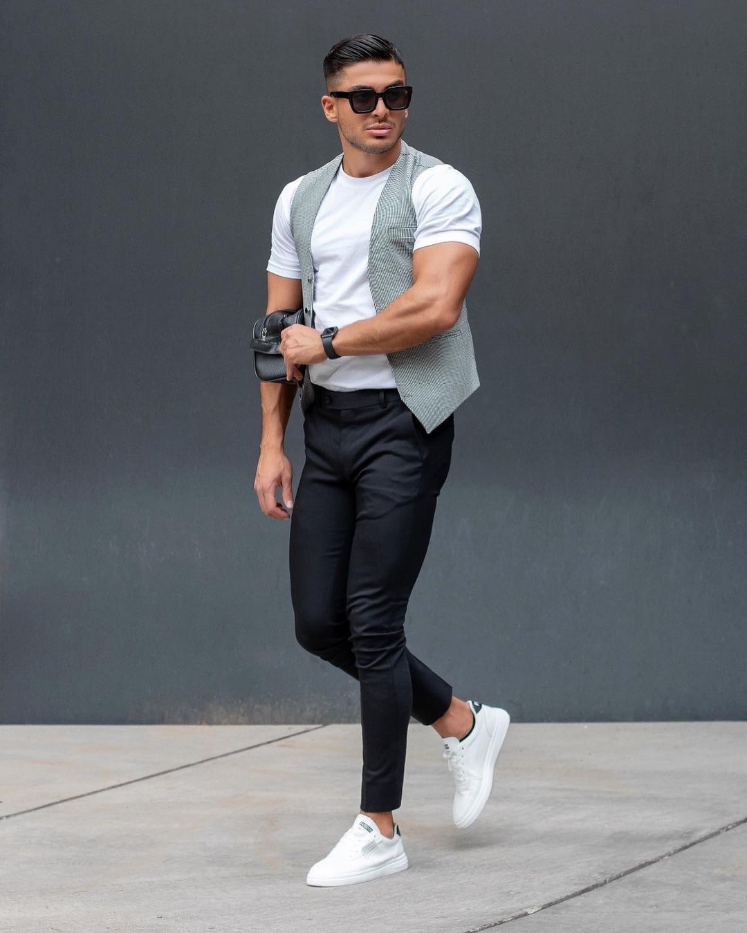 How to style a vest? 40 vest outfits for men. - vogueymen.com