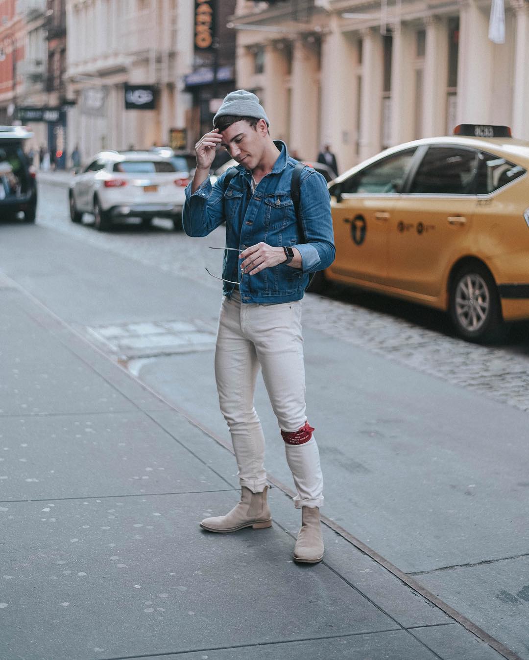 34 nifty outfits with bandanas for men