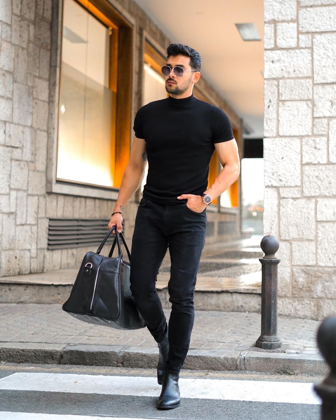 45 edgy and elegant all-black outfits for men - vogueymen.com