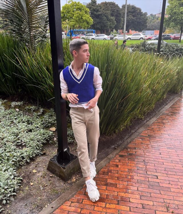 sweater vest outfit ideas for guys.