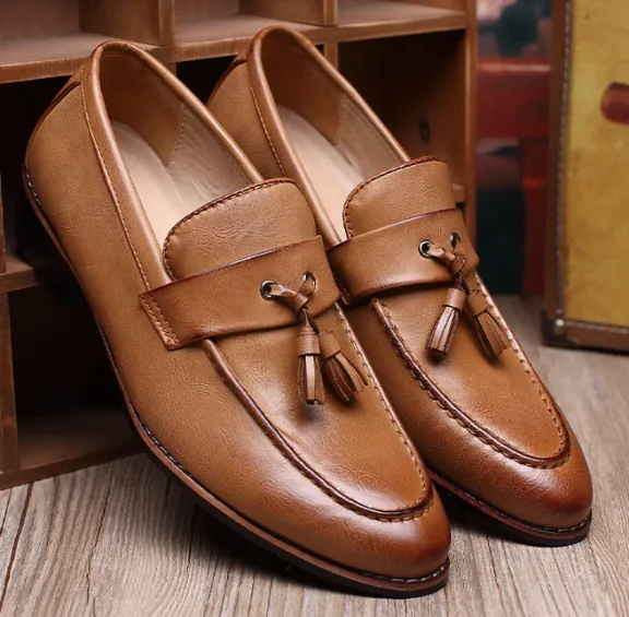 Types of loafers for men.