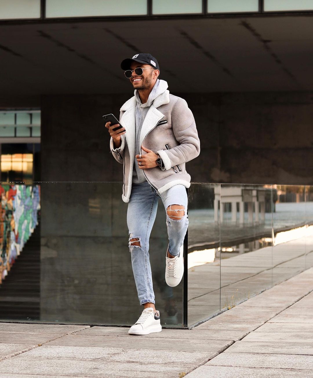 30 light blue jeans outfits for men. — free download