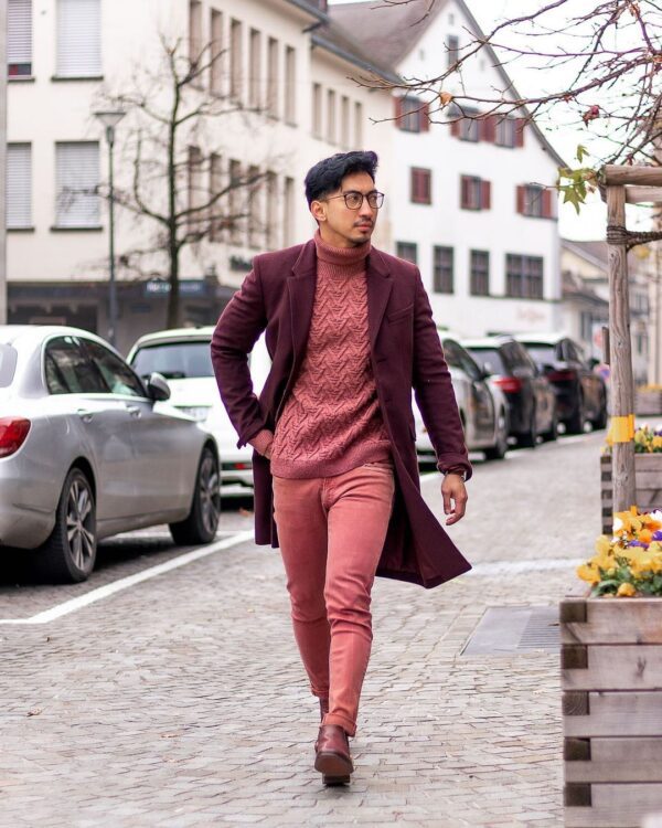 Burgundy pants outfits