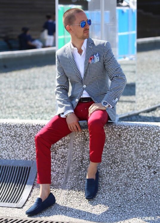 red pants outfits for men.