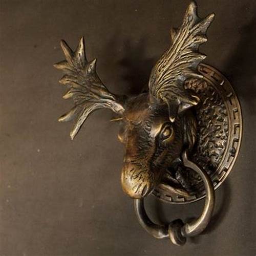 Iconic German Fashion accessories, Hunting-Themed Brooches