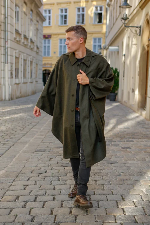 Fashion in Germany, Loden Cape