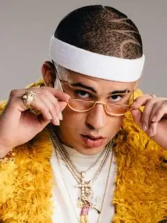Bad Bunny's headband Swag