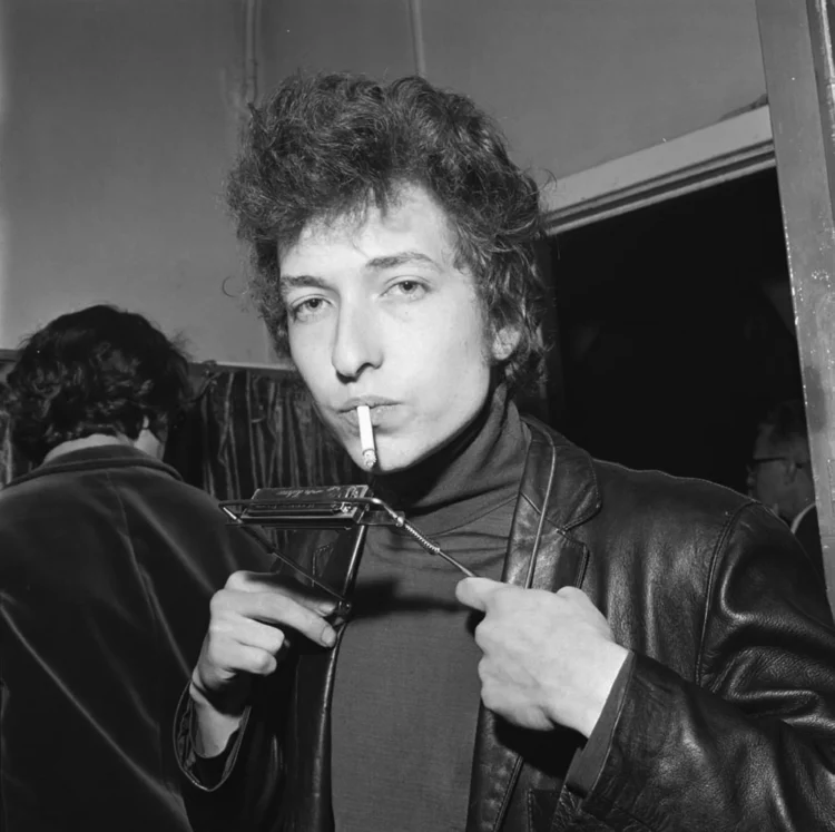 Bob Dylan, 25 Fashion Icons of the 60s