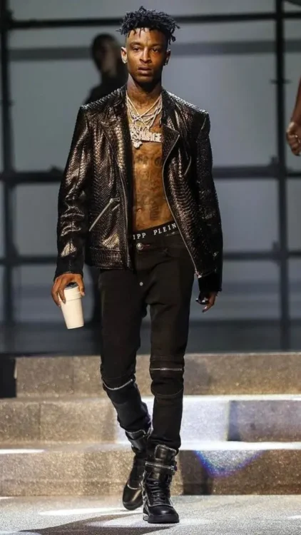 21 Savage Stylish Outfits