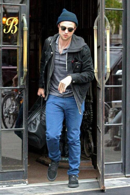 Robert Pattinson's street style, outfits with beanies