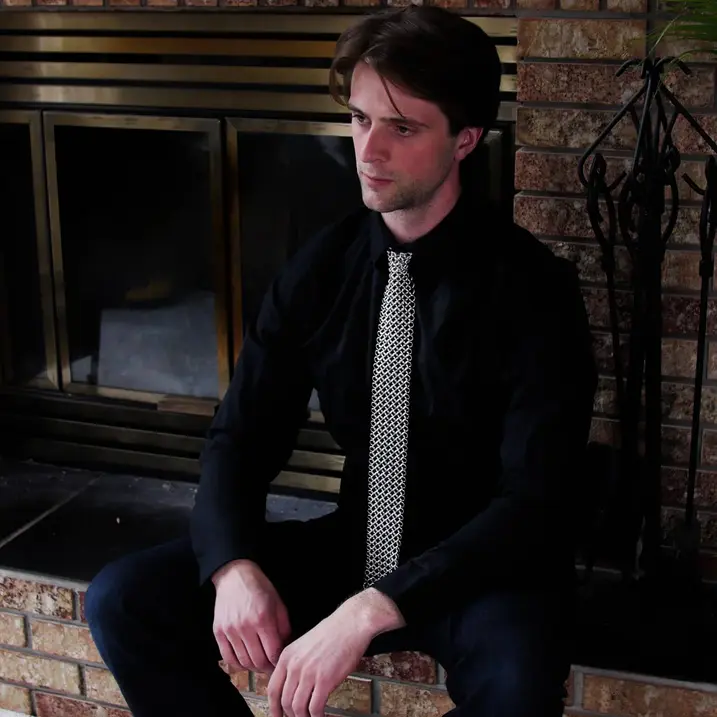 The Chainmail Tie
