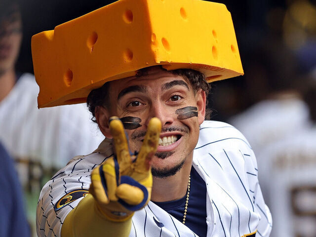 Crazy and Comical Hats, Cheesehead Hat