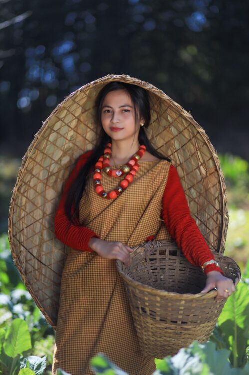 India's Exotic Hats, Knup of the Khasi People